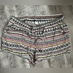 Old Navy Lightweight Patterned Soft Shorts